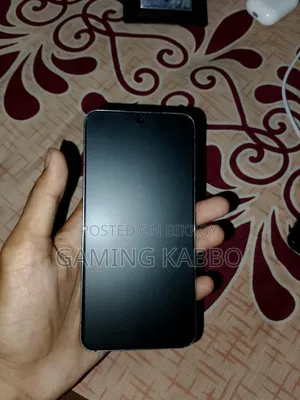 স্যামসাং গ্যালাক্সি এস২২ ৫জি ১২৮ জিবি ব্ল্যাক