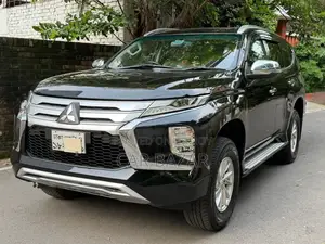 Mitsubishi Pajero Sport GLS 2019 Black