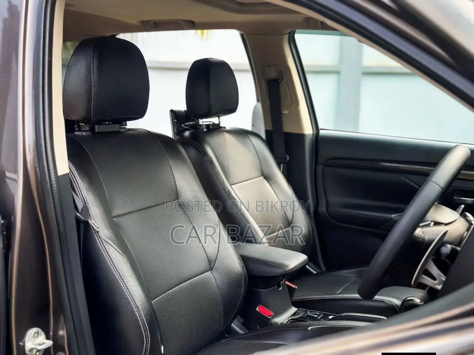 Mitsubishi Outlander 2017 Gray
