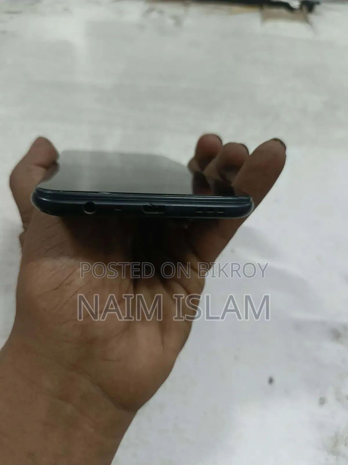 অপো এ১৬ ৬৪ জিবি ব্ল্যাক