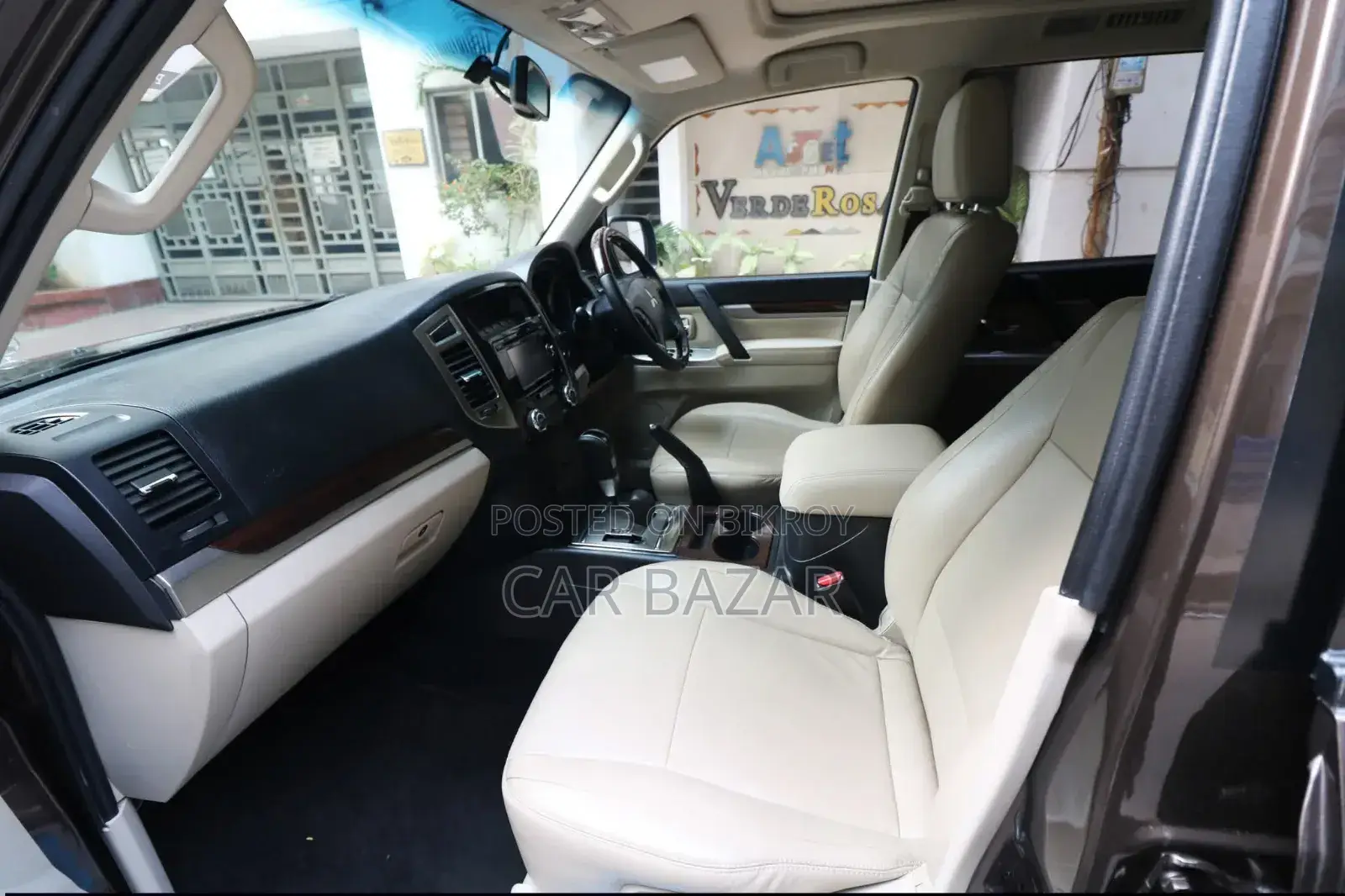 Mitsubishi Pajero V90 3.0 V6 GLS/GLX 2018 Gray