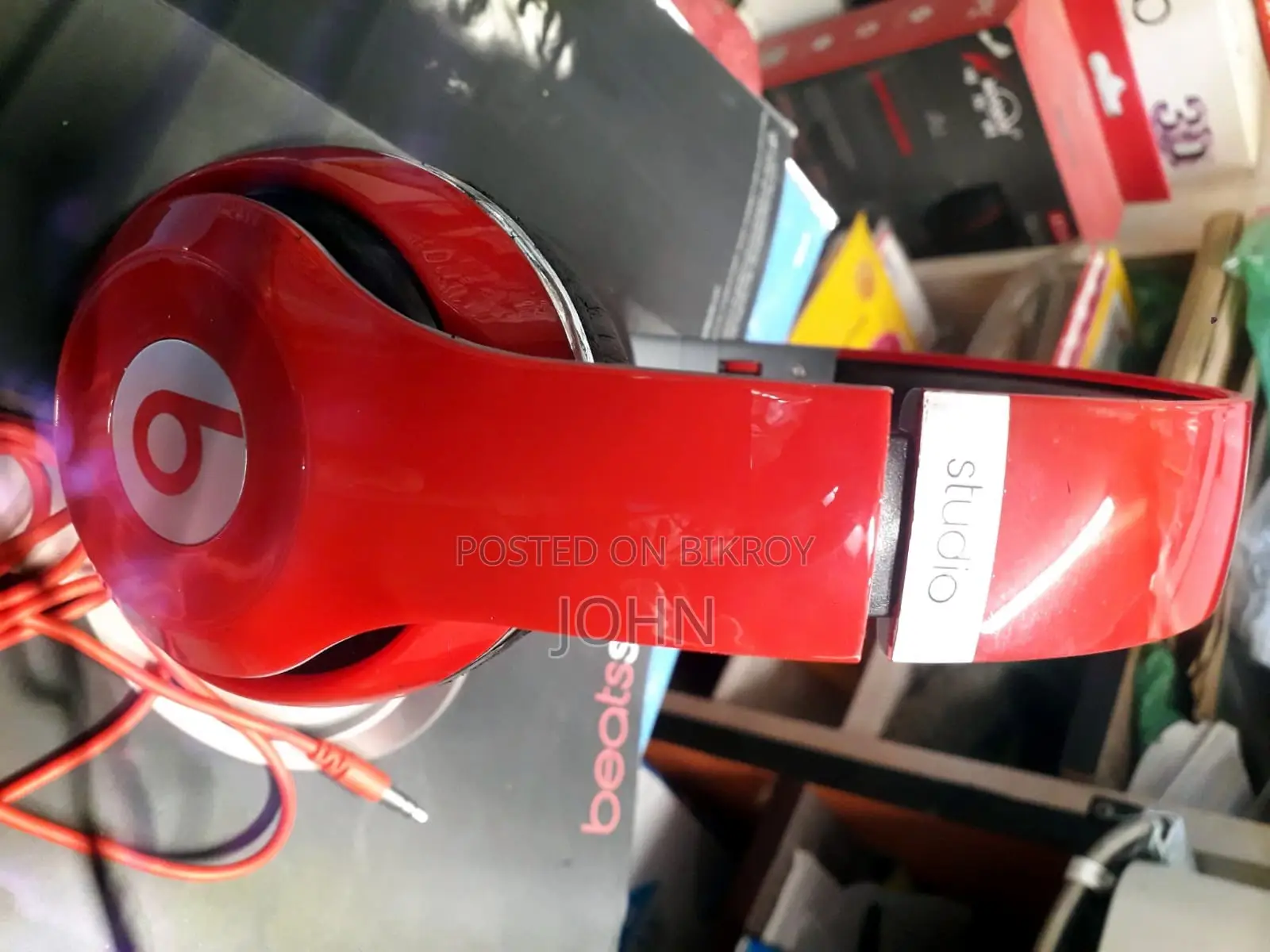 Studio Headphone (Wired)