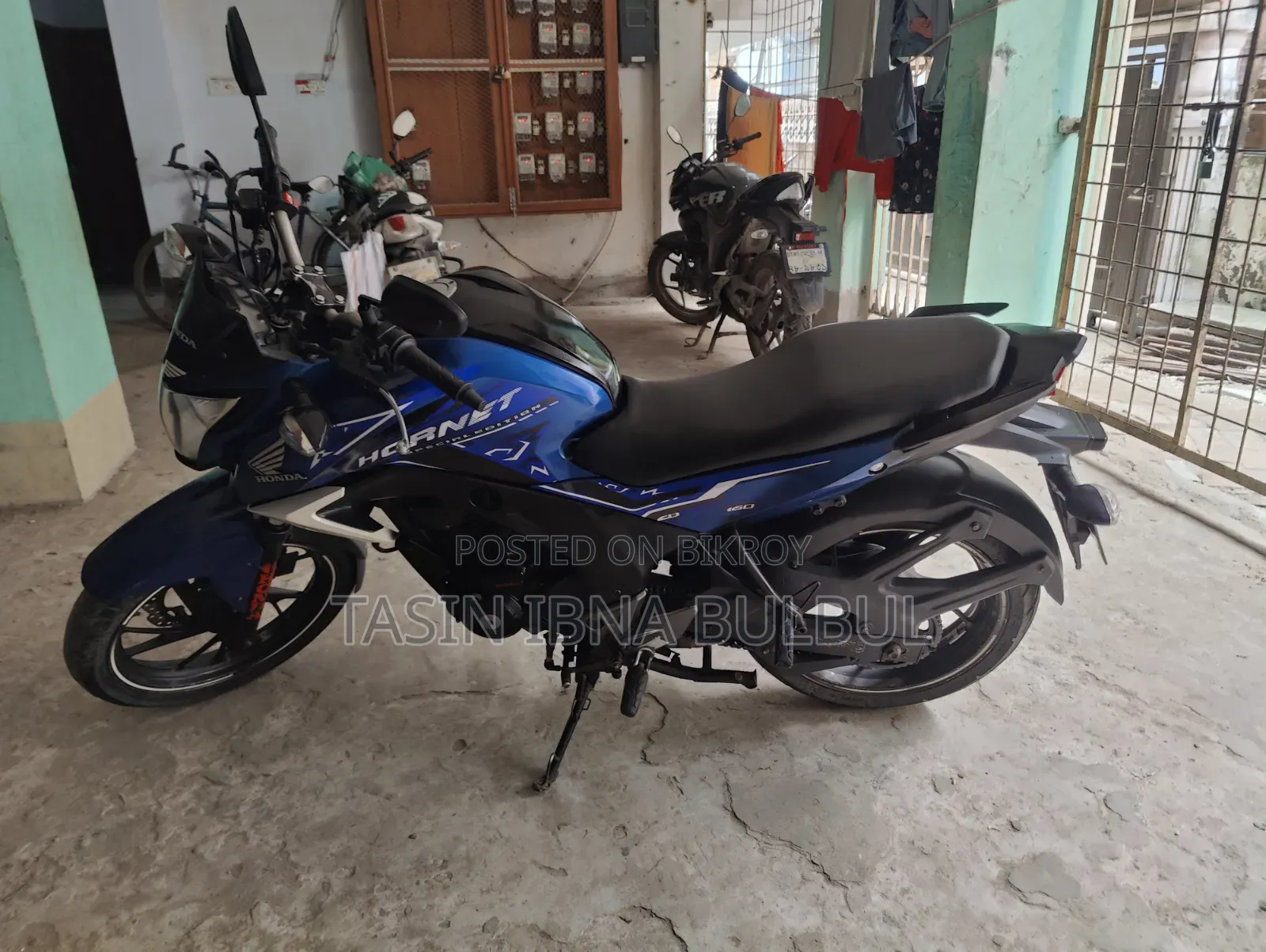 Honda Hornet 2019 Blue