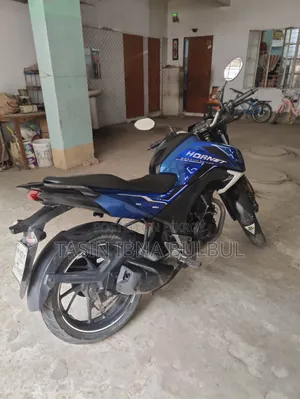 Honda Hornet 2019 Blue