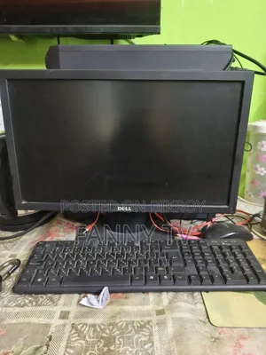 Desktop Computer Dell 4GB eMMC 500GB