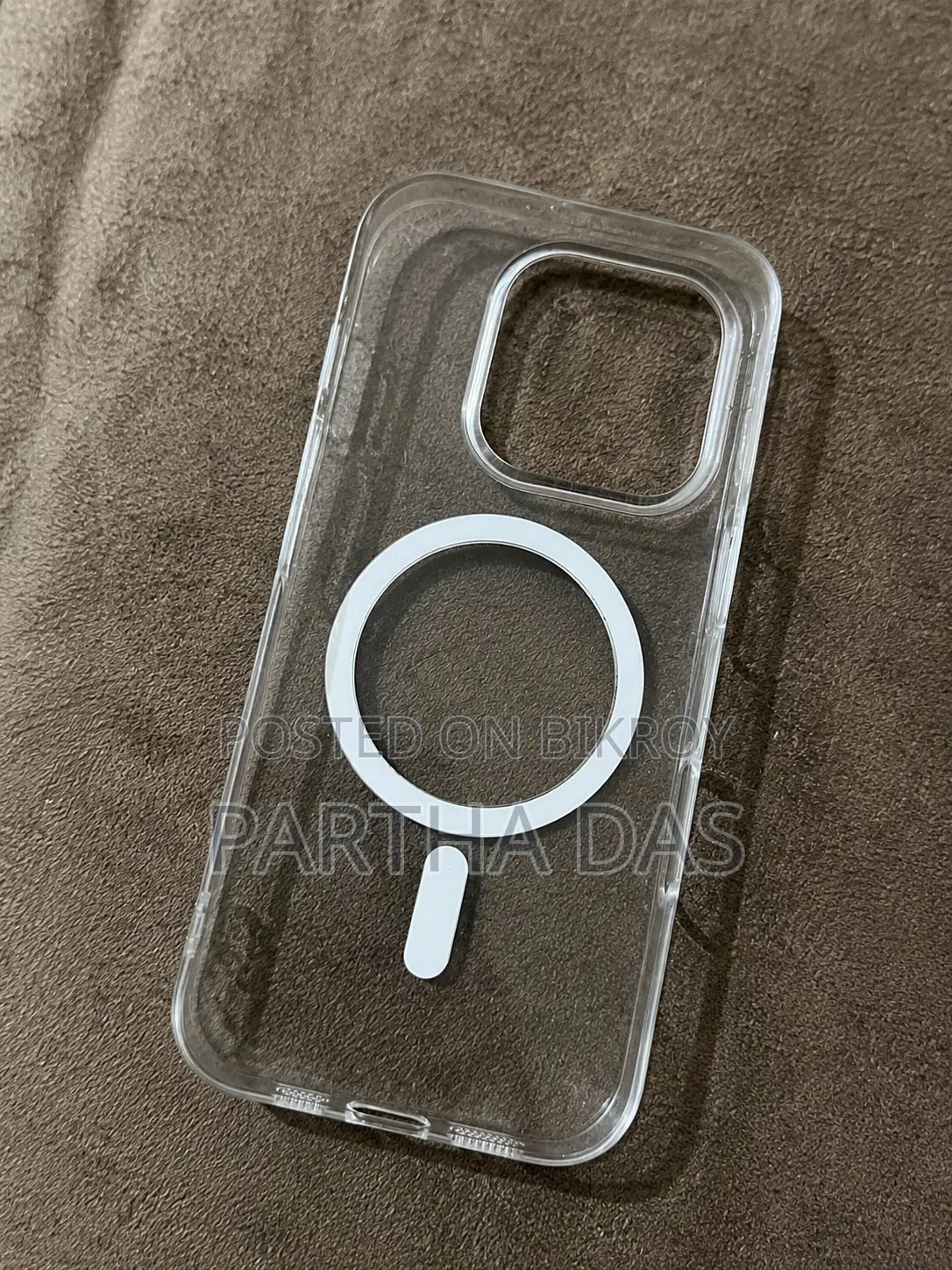 iPhone 16 Pro Anti-Yellow Magsafe Cover