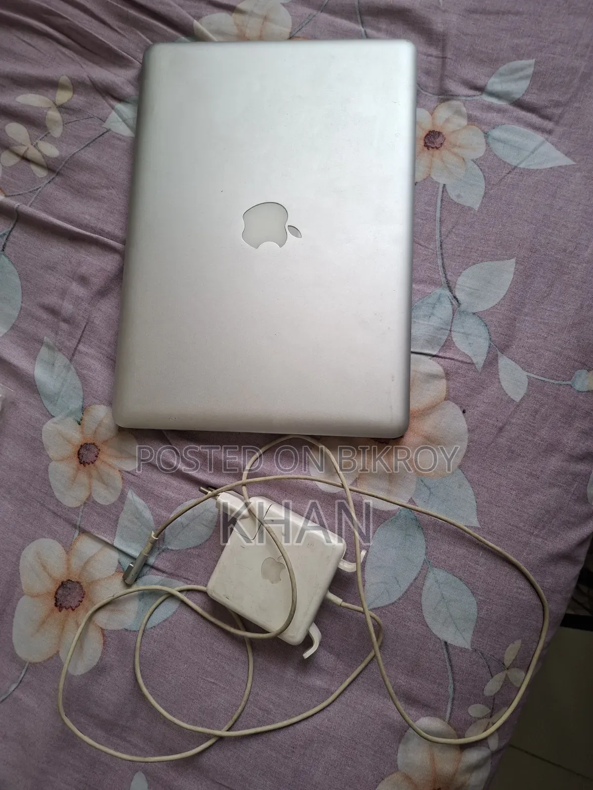 Laptop Apple MacBook Pro 8GB Intel Core I5 SSD 750GB