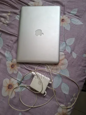 Laptop Apple MacBook Pro 8GB Intel Core I5 SSD 750GB