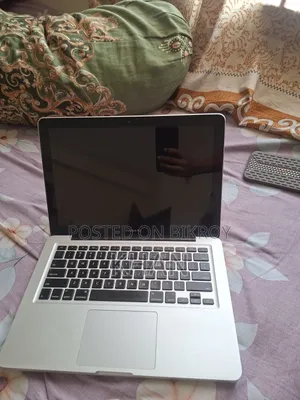 Laptop Apple MacBook Pro 8GB Intel Core I5 SSD 750GB
