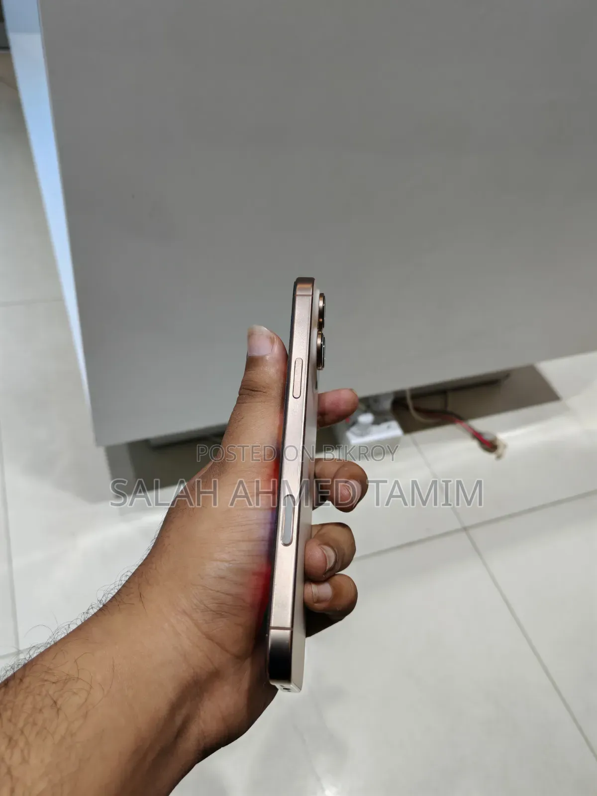 New Apple iPhone 16 Pro Max 256 GB Gold