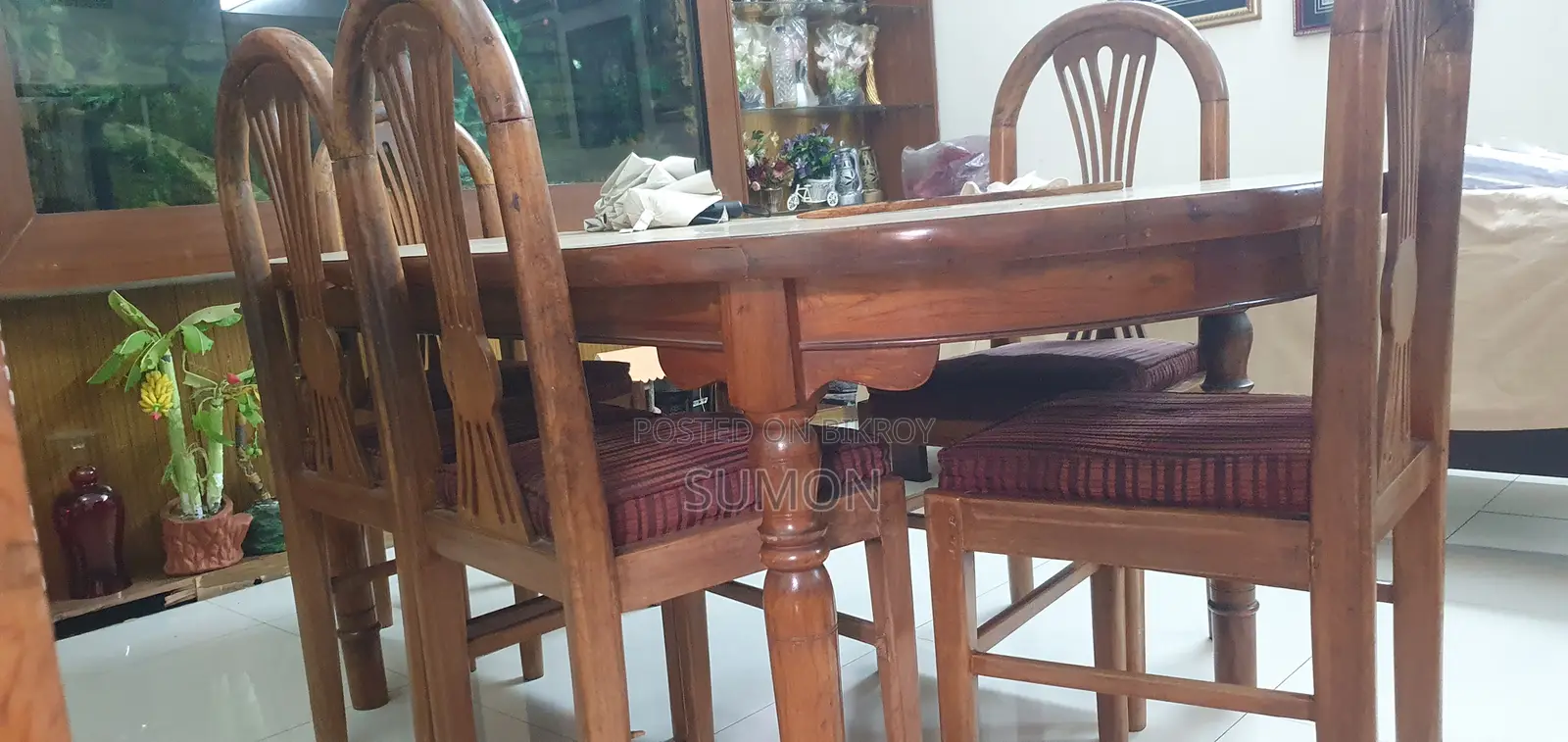 Segun Wood 6 Chair Dining Table