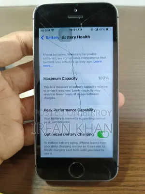 Apple iPhone SE 32 GB Black