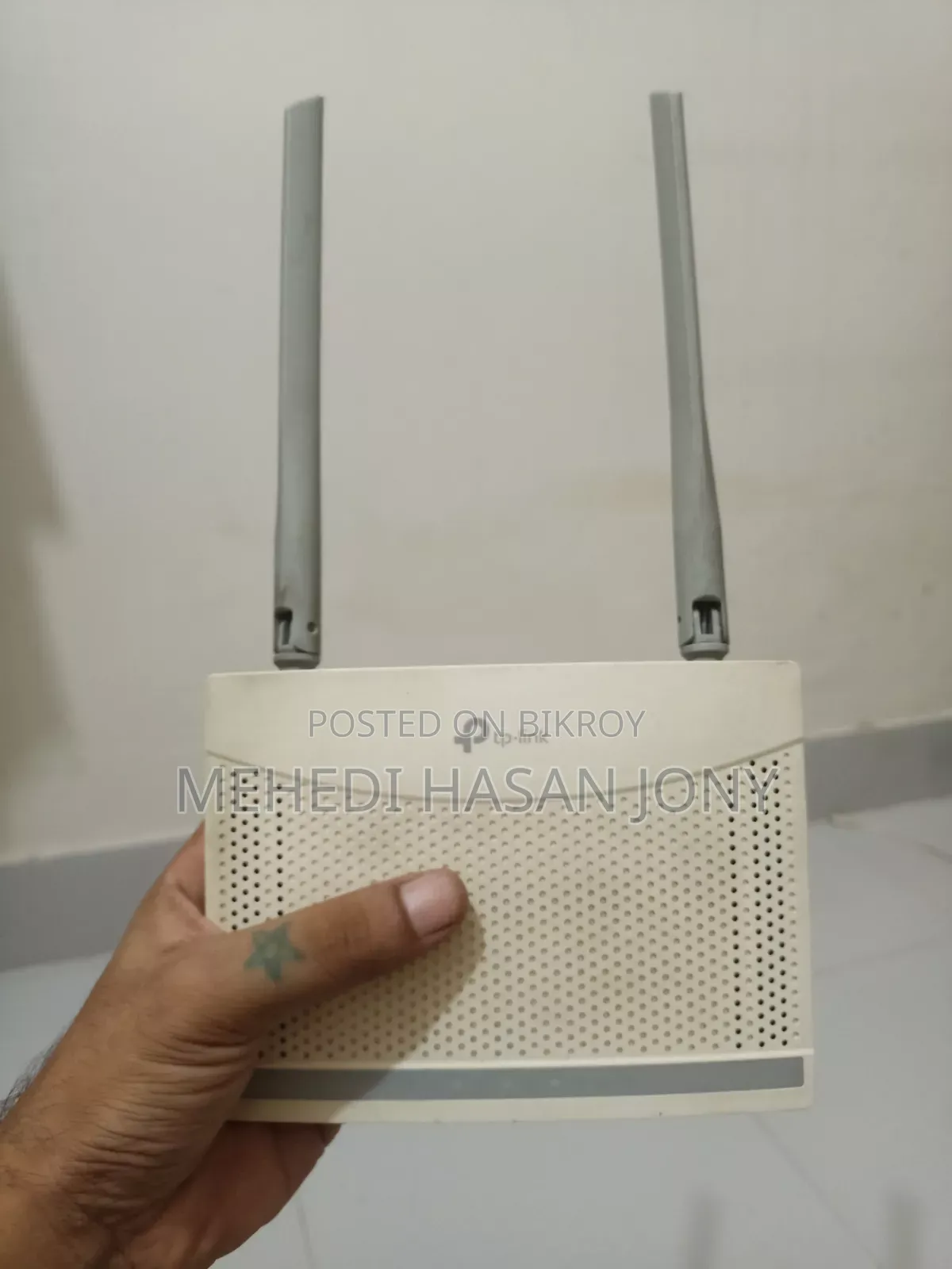 TP-Link Router for Sale
