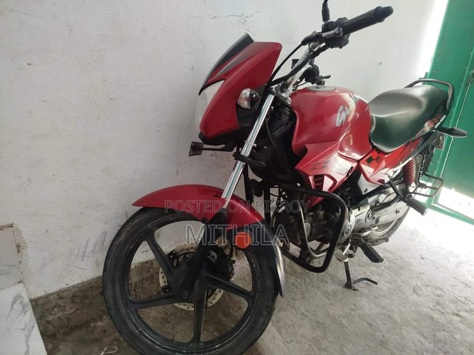 Hero Glamour 2014 Red