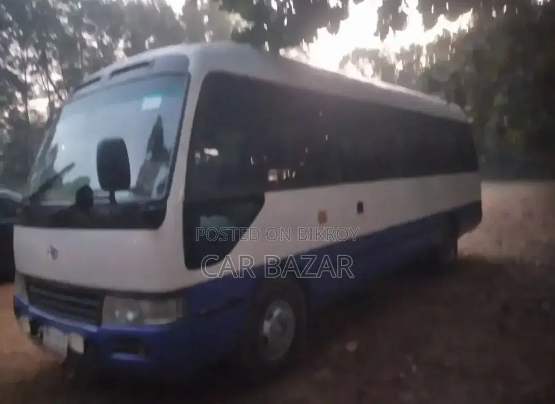 Toyota Coaster 2011 Green