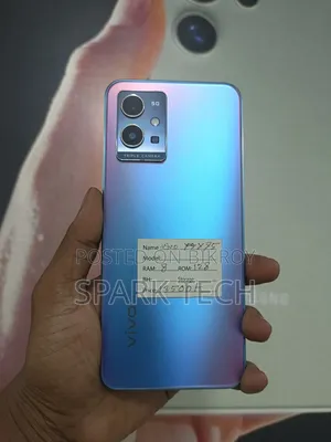 Vivo Y75 128 GB