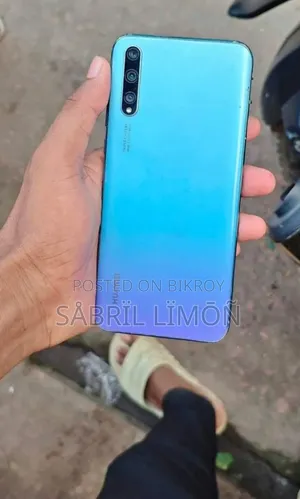 Huawei Y8p 128 GB Blue