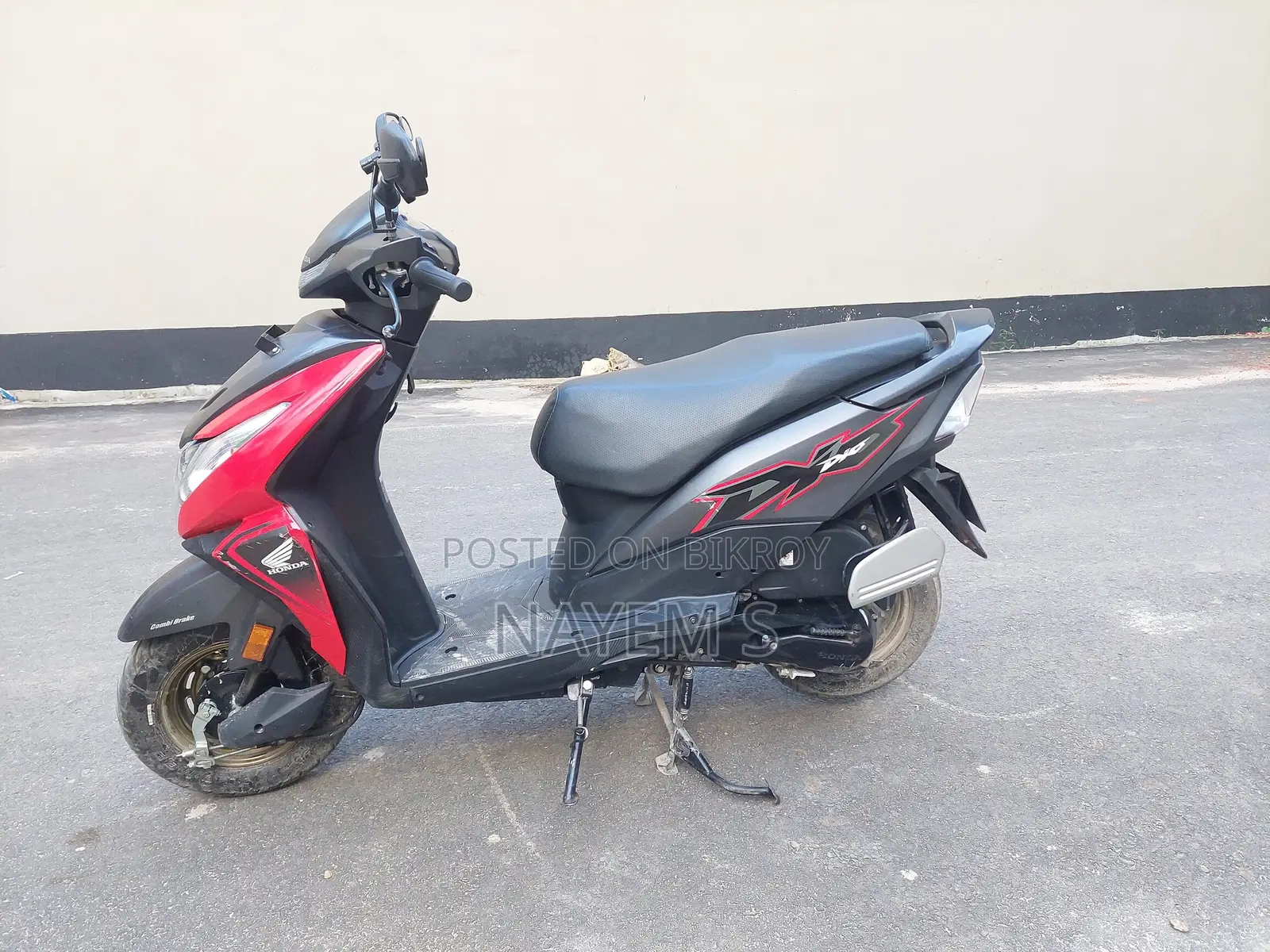 Honda Dio 2024 Black