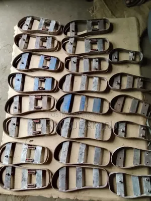 Shoe factory machinery for urgent sale