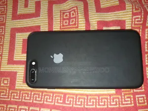 Apple iPhone 7 Plus 128 GB Black
