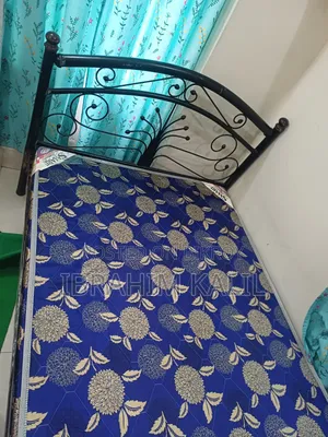 Bed With Matress 2 Person