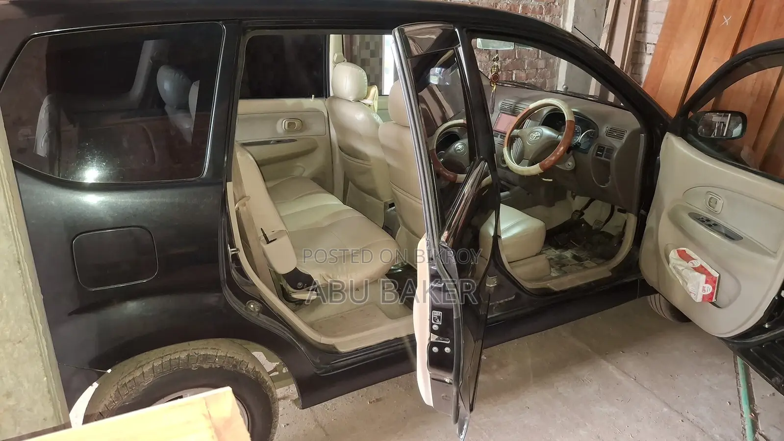 Toyota Avanza 2007 Black