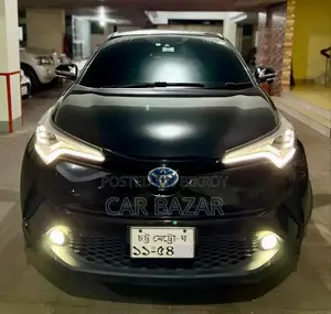 টয়োটা সি-এইচআর ২০১৭ কালো