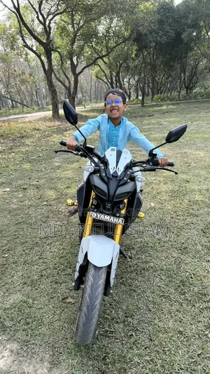 Yamaha 2025 White