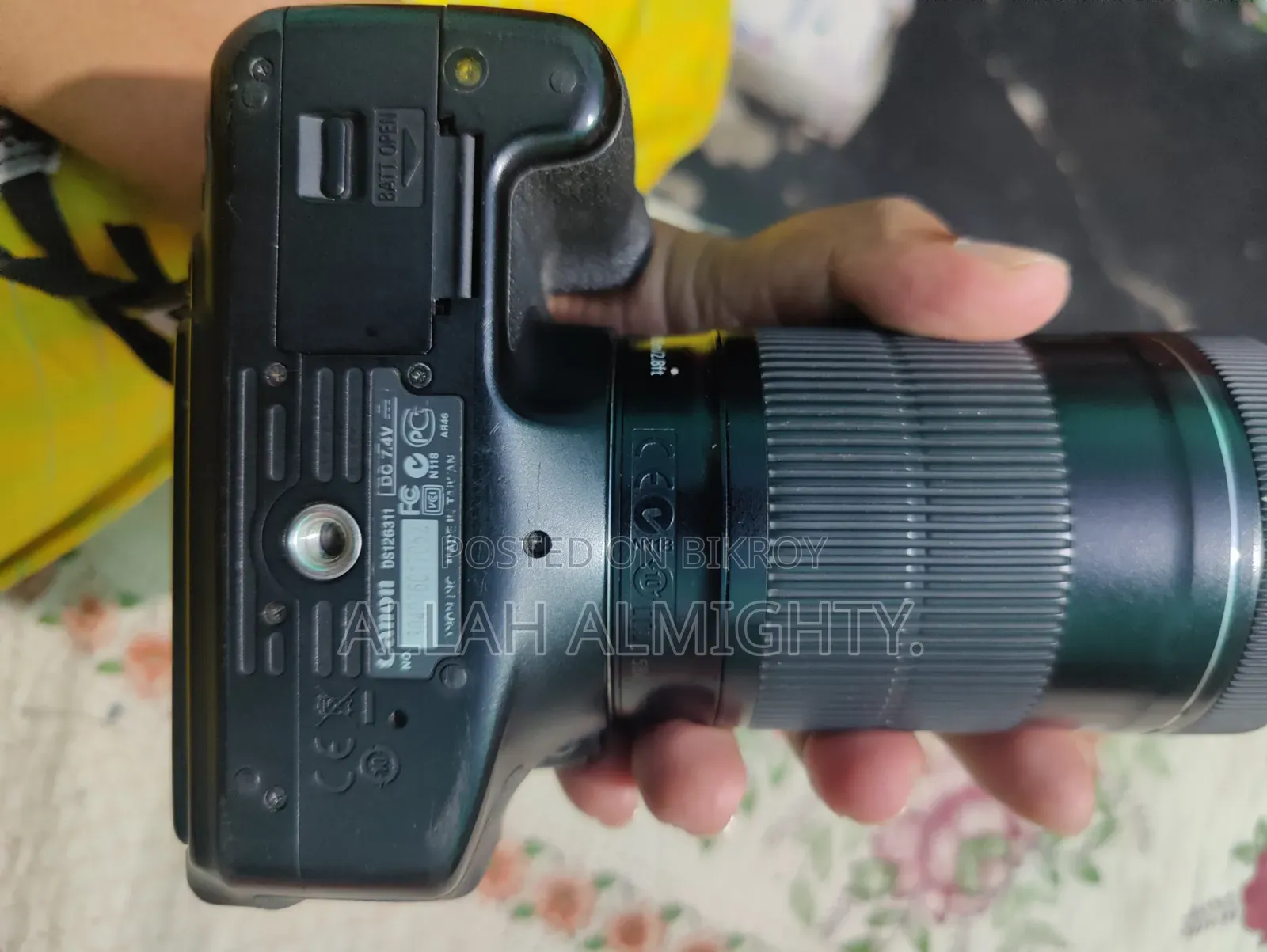 Canon 600D with 55-250 Zoom Lens (Minor display shadow, no issues)
