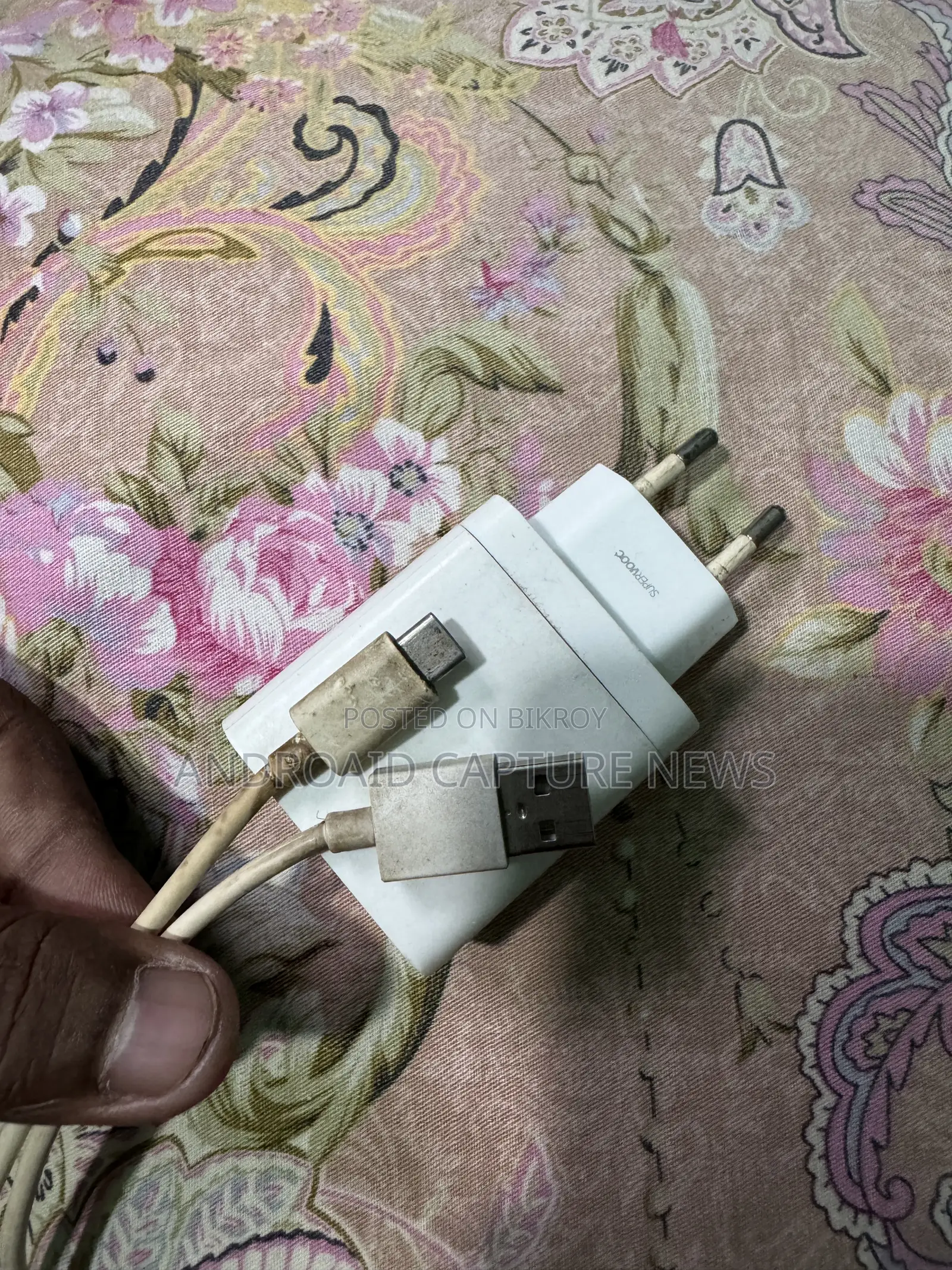 Mobile Charger for Sale 33 Watt