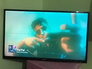 Walton Smart TV