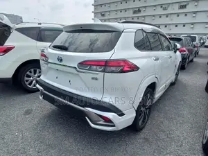 Toyota Corolla Cross 1.8 Hybrid FWD 2022 Pearl