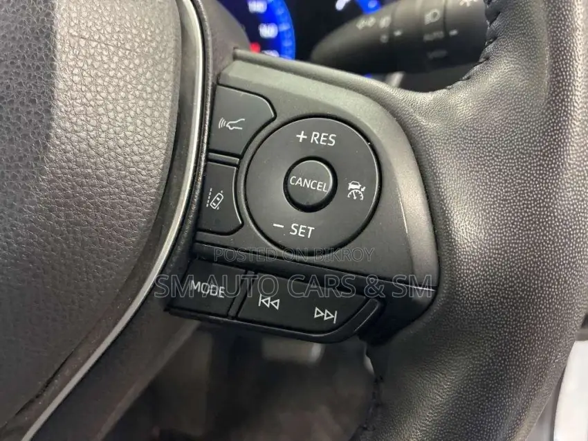 Toyota Corolla Cross 1.8 Hybrid FWD 2022 Pearl