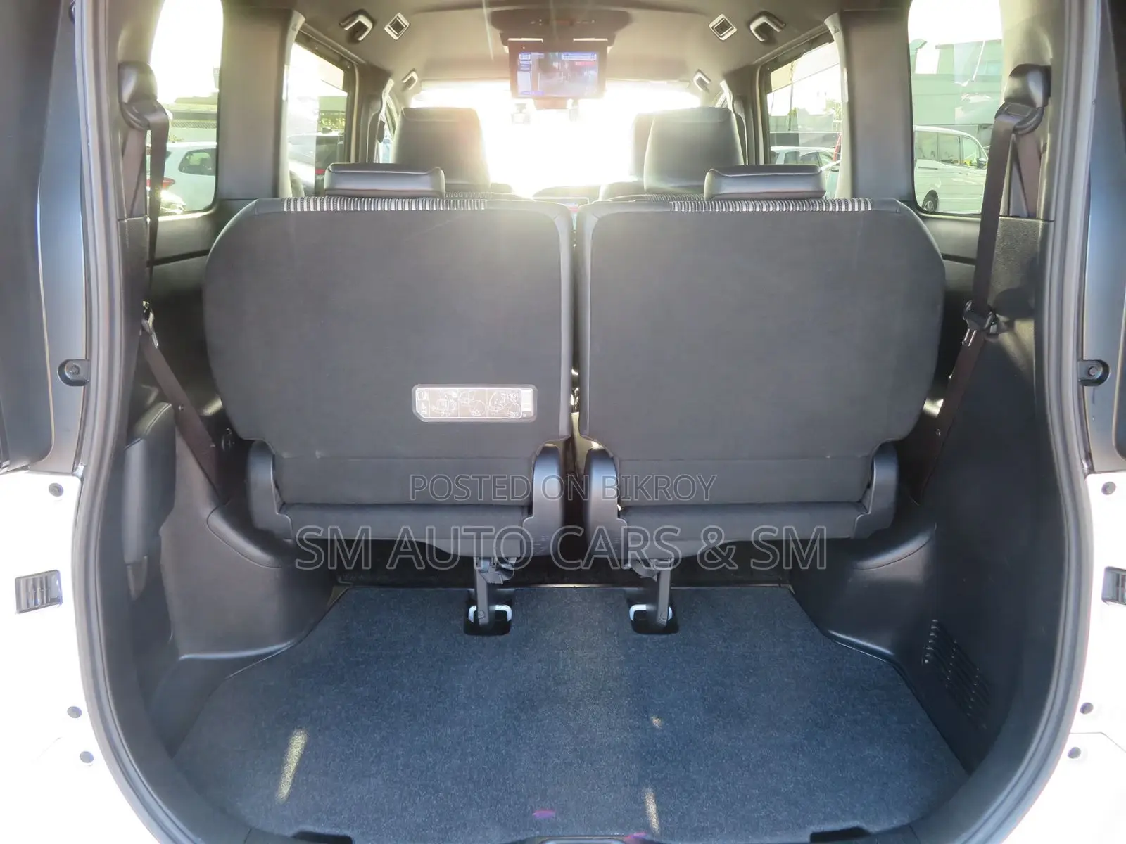 Toyota Noah 1.8 FWD Hybrid (7 Seater) 2021 Pearl