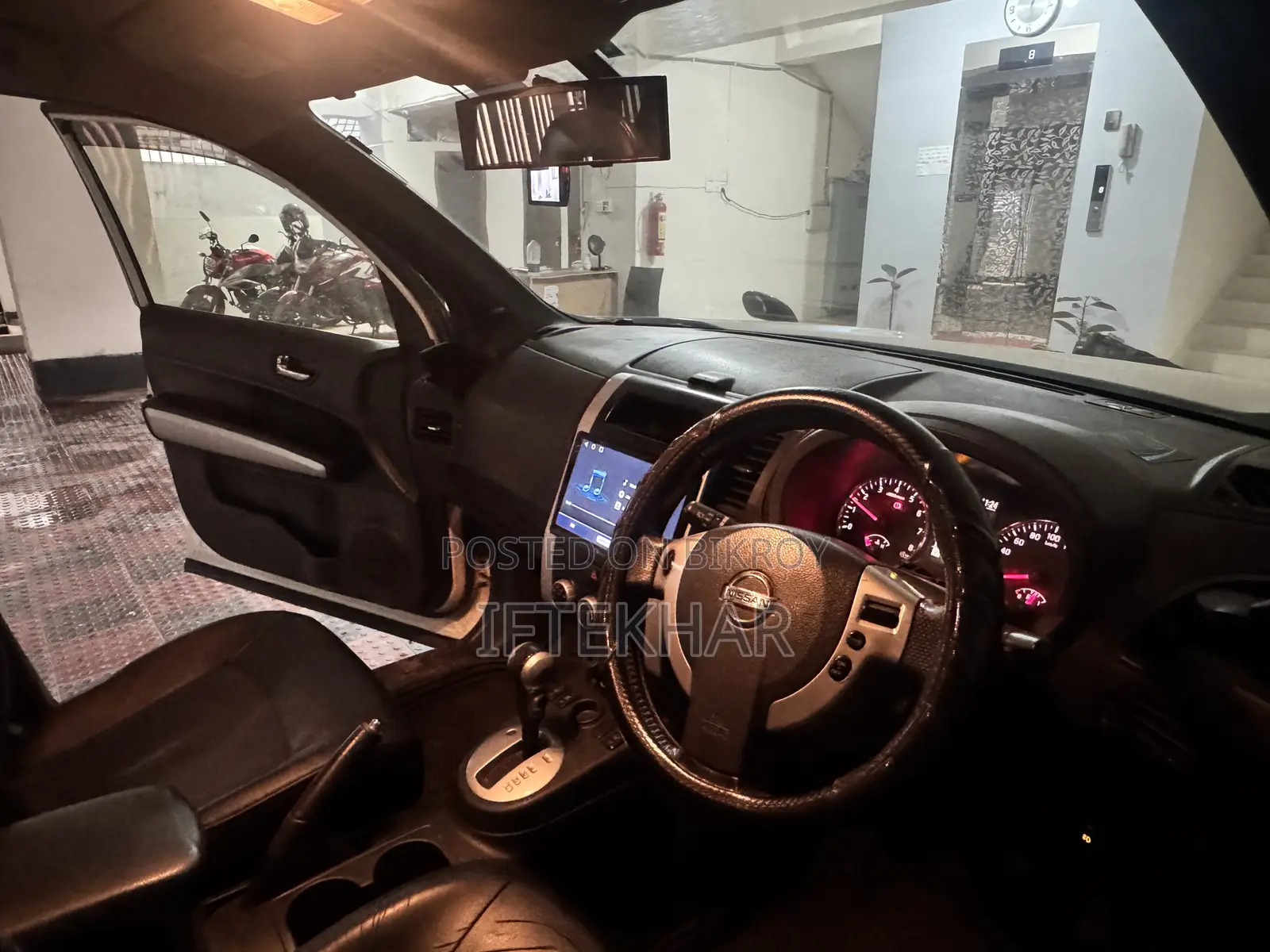 Nissan X-Trail 2.0 Petrol XE 2012 Pearl