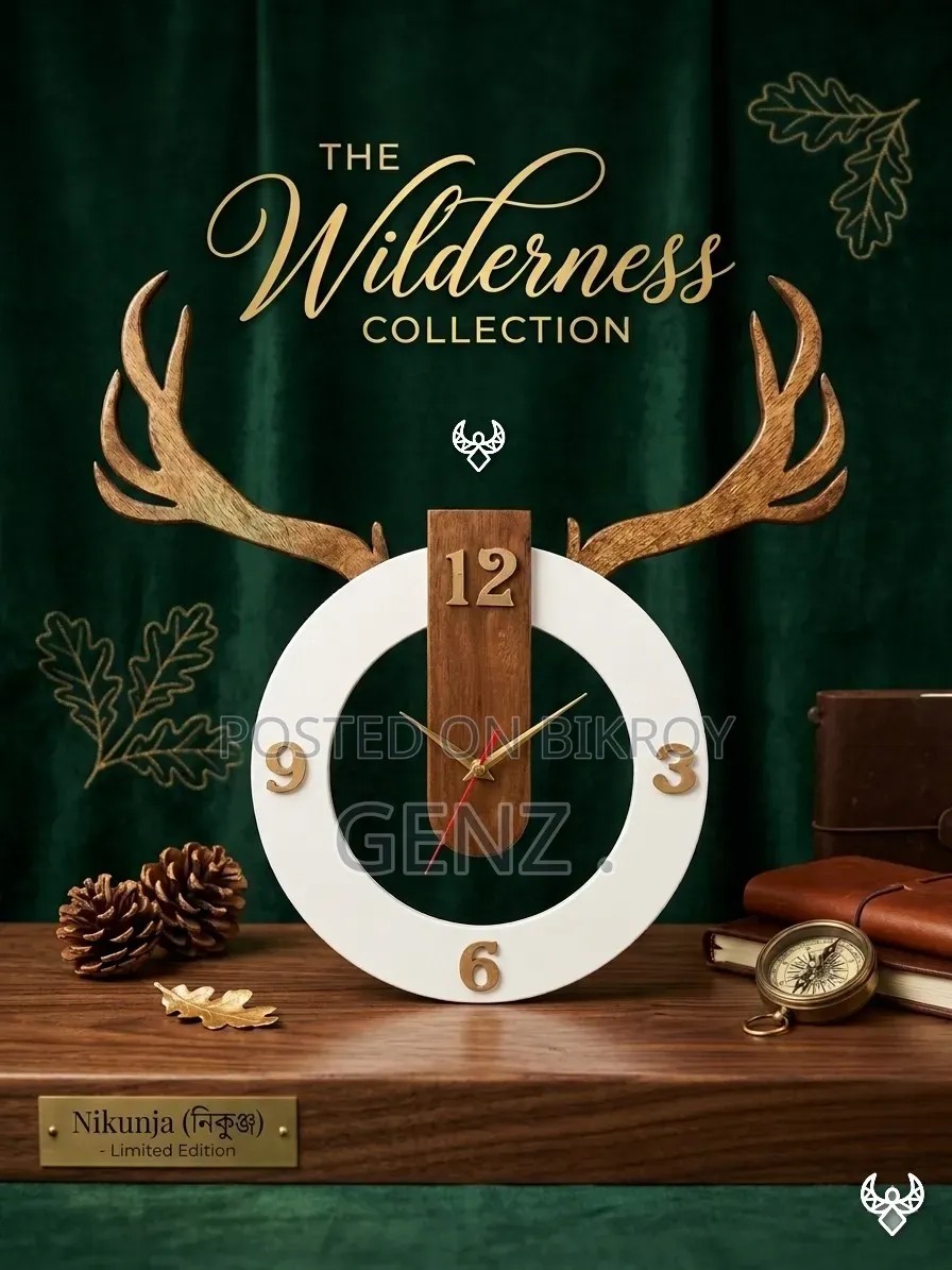 Luxury Antler Design Wooden Wall Clock