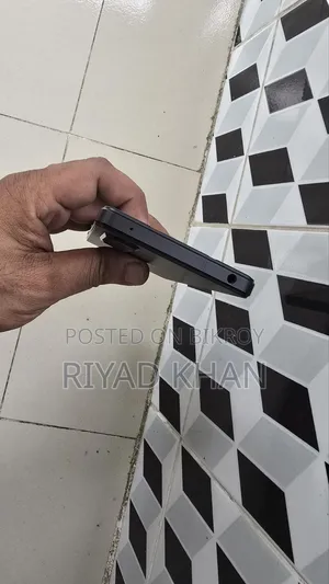 New Sony Xperia 1 v 256 GB Black