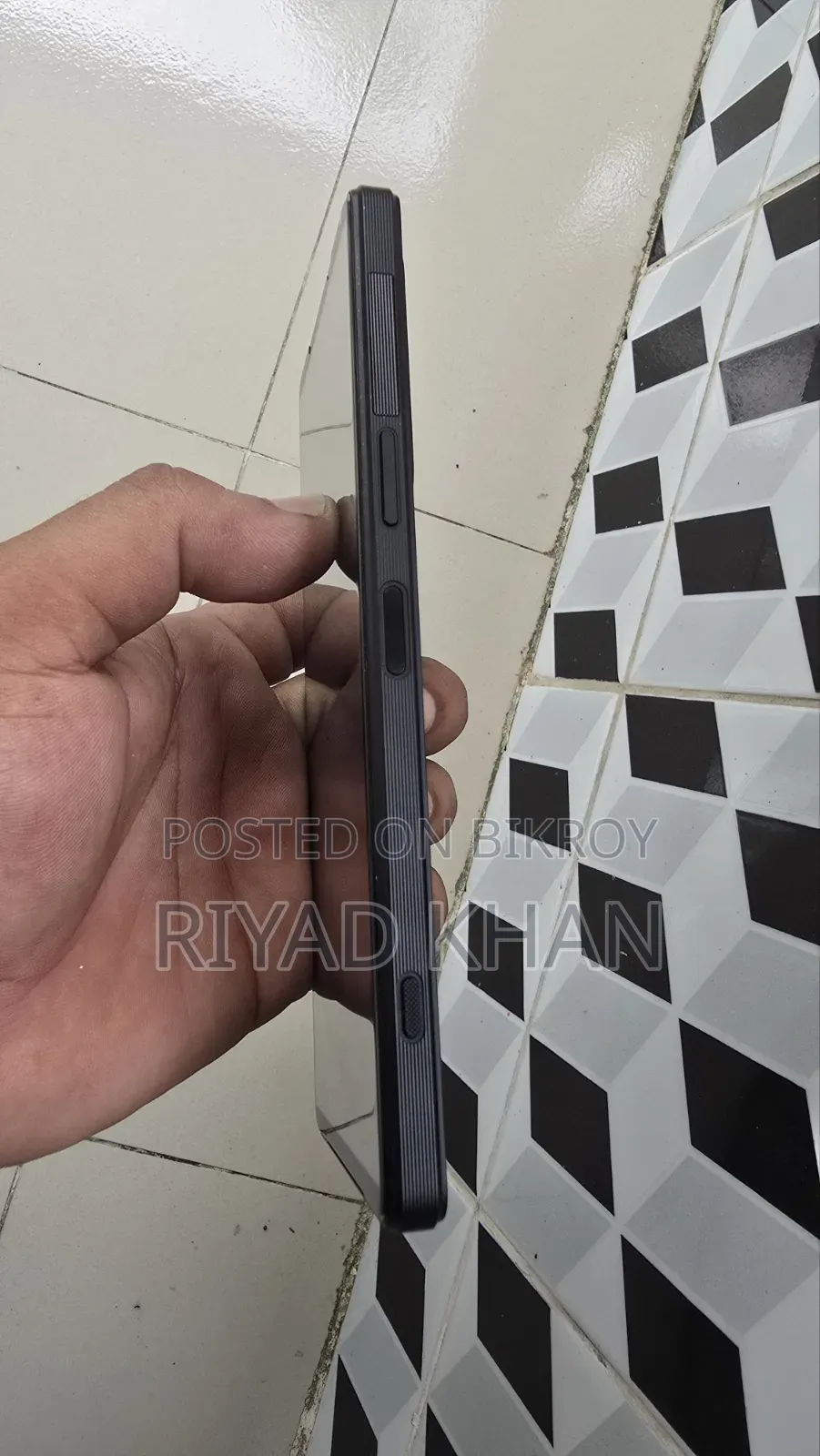 New Sony Xperia 1 v 256 GB Black