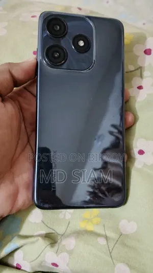 Tecno T1 8 GB Black