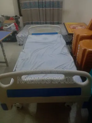 হাসপাতালের খাট