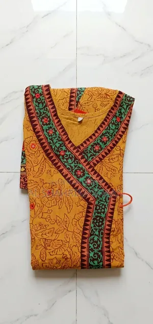 Round Frock (Size 36)
