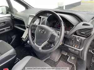 Toyota Noah 2.0 FWD (7 Seater) 2021 Black