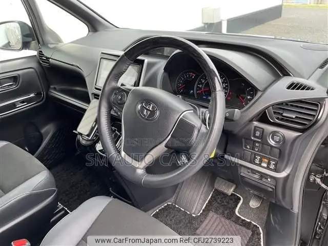 Toyota Noah 2.0 FWD (7 Seater) 2021 Black