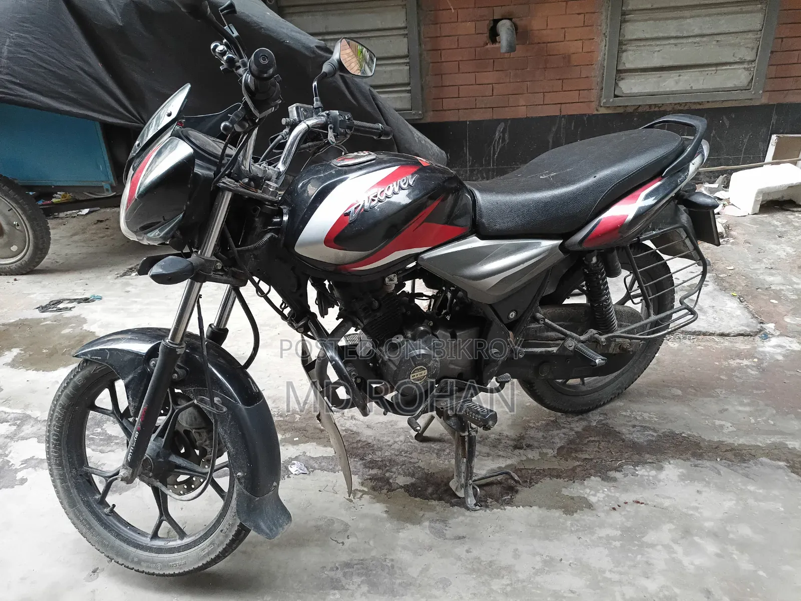 Bajaj Discover 110 2021 Black