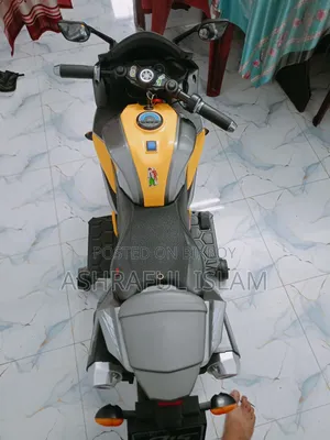 Kids' R15 Bike