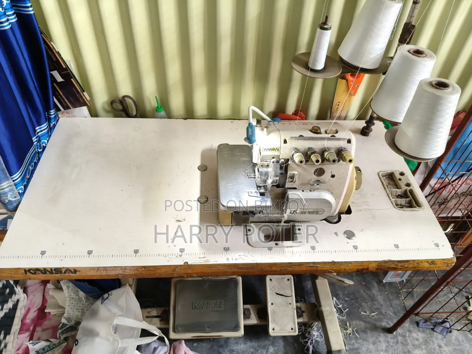 Kansai Special Overlock Sewing Machine