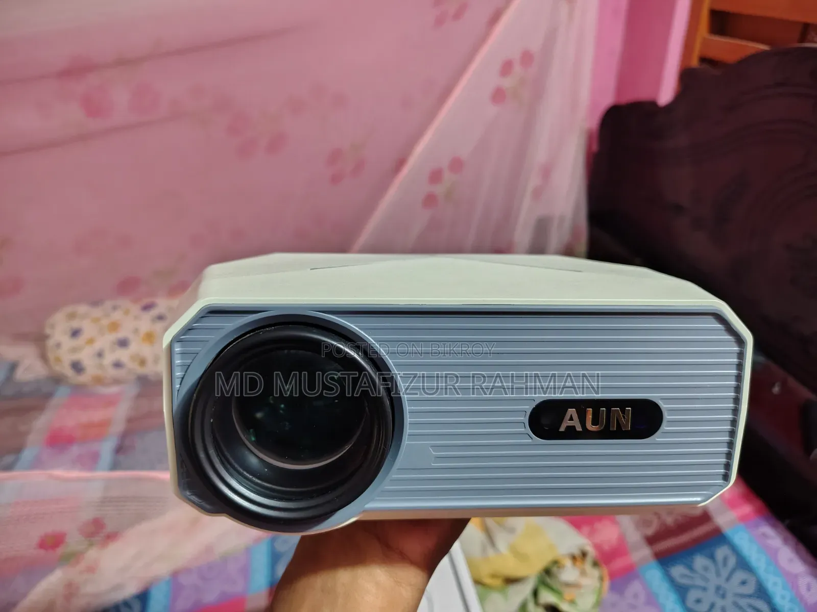 Aun A004 Pro Android Projector