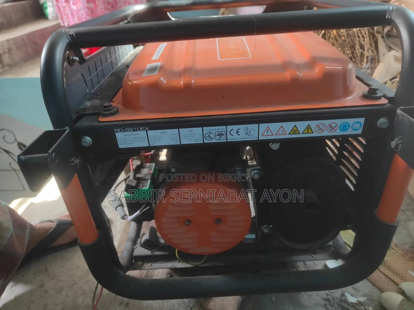 Generator for sale - Almost New