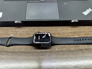 Apple Watch Series 8
