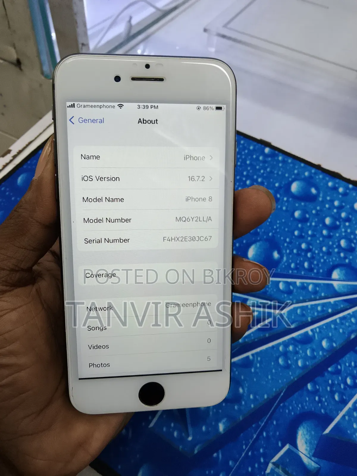 Apple iPhone 8 64 GB Black